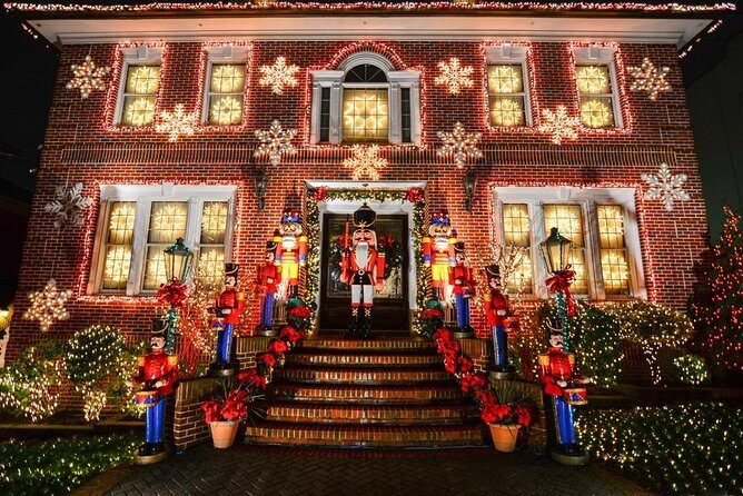 Private Dyker Heights Christmas Lights Tour - FAQ  