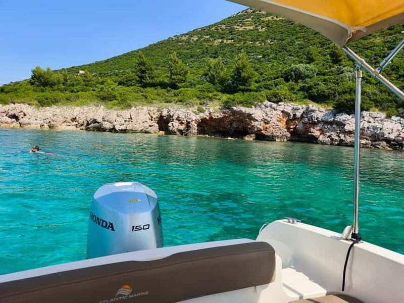 Private Elafiti Boat Tour- Visit Blue Cave and beach Sunj - Key Points