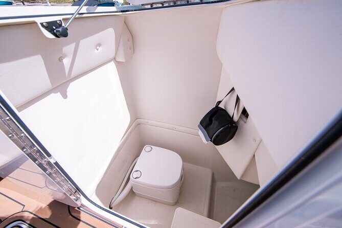 Private Emerald Bay Boat Cruise 4 Hours Lake Tahoe Up To 12 Guest - Practical Details