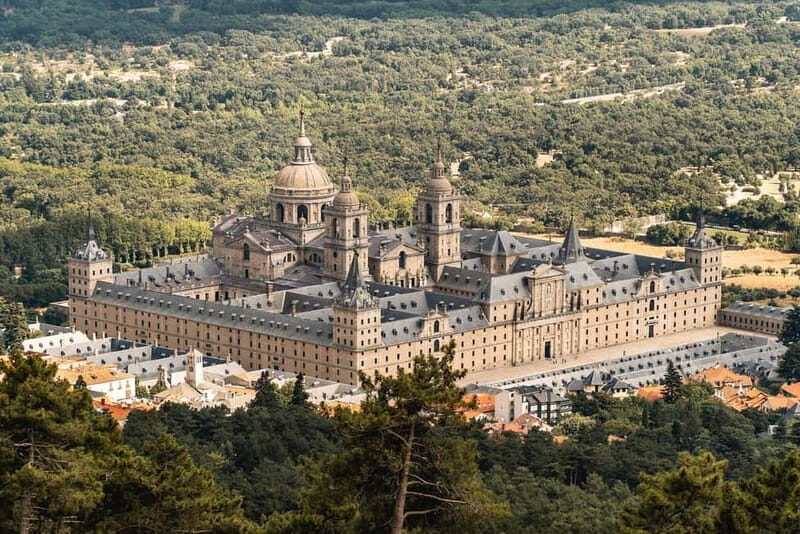 Private Escorial and Valley Tour with driver - Why Choose a Private Driver Tour?