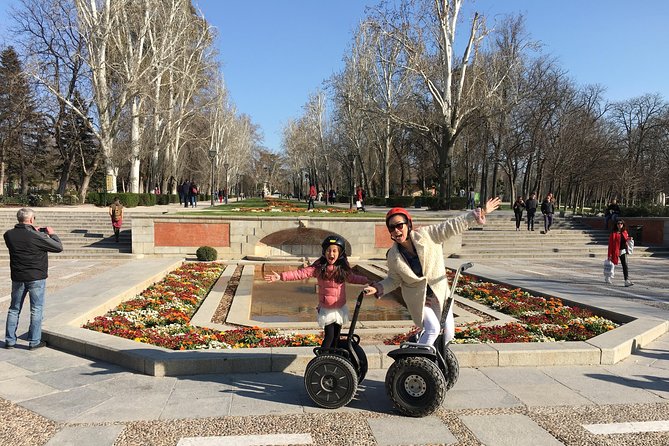 Private & Exclusive Segway Tour in Retiro Park - Madrid - Meeting Details