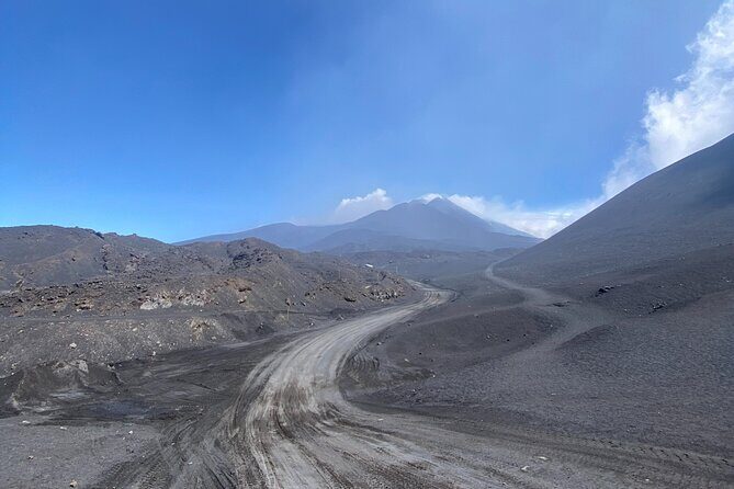 Private excursion on the volcano Etna - Authenticity and Overall Experience