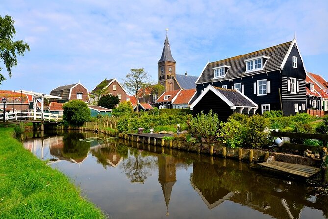 Private Excursion to Zaanse Schans, Edam, Volendam and Marken - Meeting and Pickup Arrangements