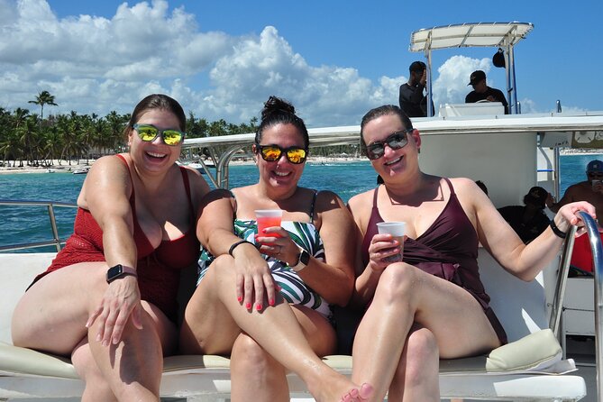 Private Family Boat at Punta Cana - Snorkeling Adventure
