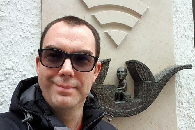 Private Family Friendly Walking Tour with Children in Budapest - Exploring Budapest through a Family Lens