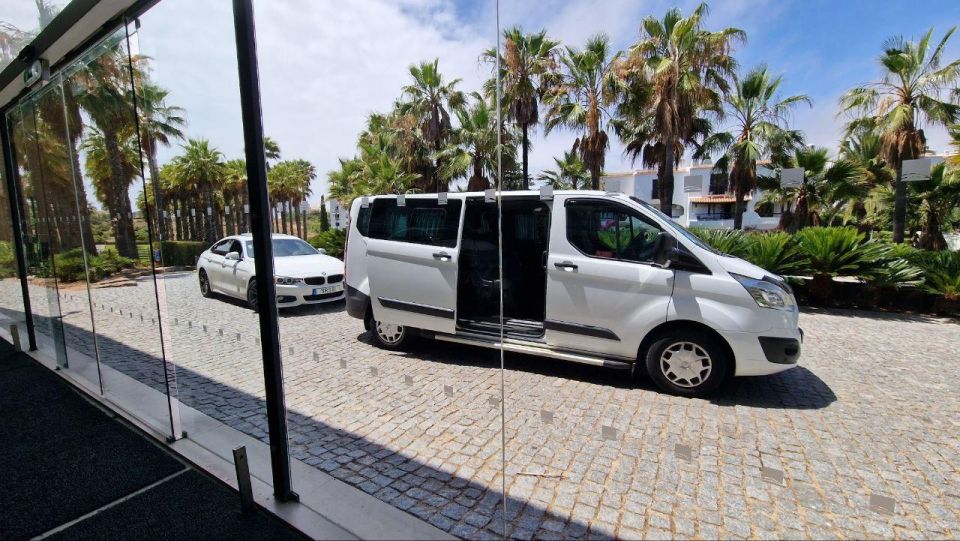 Private Faro Airport Transfers to Albufeira (car up to 4pax) - Return Transfer Option