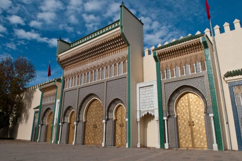 Private Fes Guided Tour Including All Entrance Fees - Visiting Key Historical Sites
