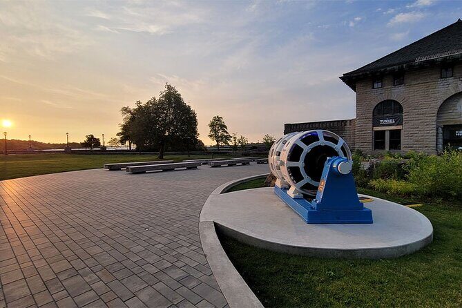 Private Fine Dining and Power Station in Niagara Falls - Key Points