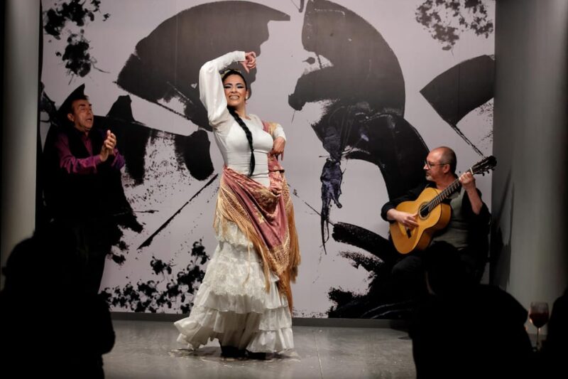 Private Flamenco Show in the Center of Seville (Max 30 Pax) - Intimate Flamenco Experience