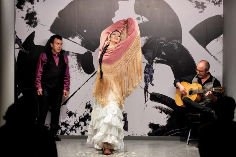 Private Flamenco Show in the Center of Seville (Max 30 Pax) - Sevillian Tapas and Beverages