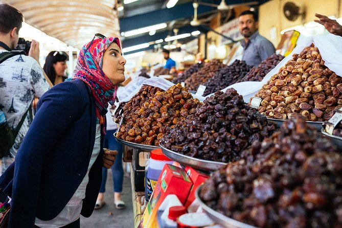 PRIVATE Food Tour: The 10 Tastings of Dubai With Locals - Cultural Insights