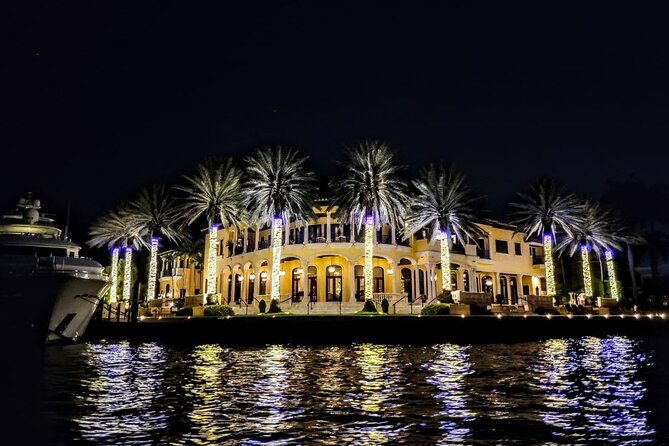 Private Fort Lauderdale Christmas Lights Boat Tour (up to 12ppl) - Introduction: Why This Tour Catches the Eye