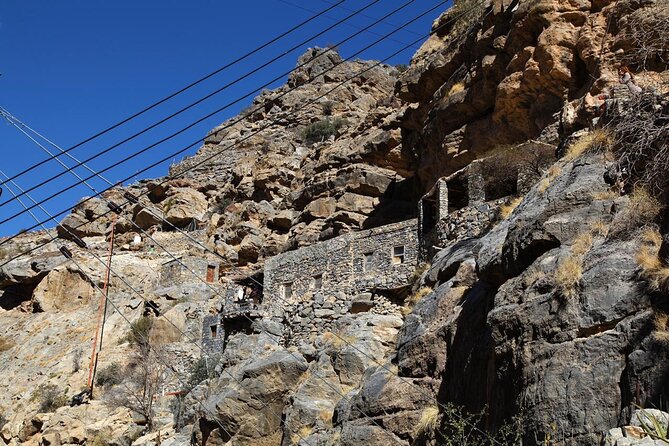 Private Full Day Birkat Al Mouz and Al Suwara Village Tour - Transportation and Logistics