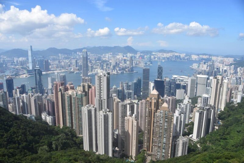 Private Full-Day Hong Kong Island Top Attraction Tour - Transportation and Accessibility