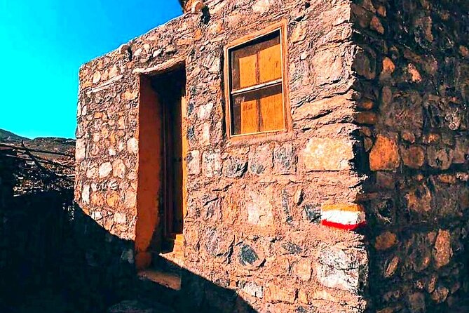 Private Full-Day Jebel Akhdar-Al Suwjara Village Tour - Booking Instructions