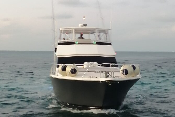 Private Full Day Tour by Yatch in Cancún - What to Expect Onboard