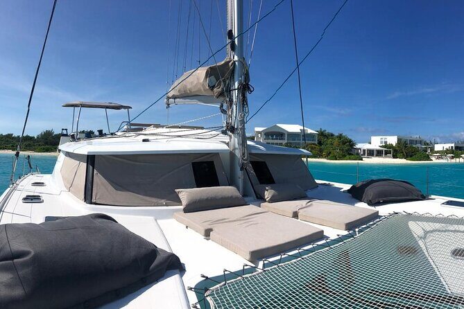 Private Full Day Tour Catamaran 44 Big Ben - FAQs