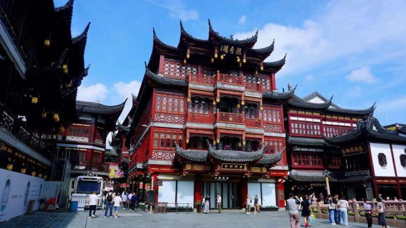 Private Full-Day Tour: Incredible Shanghai Highlights - Exploring Shanghai in a Day: What to Expect from the Private Full-Day Tour