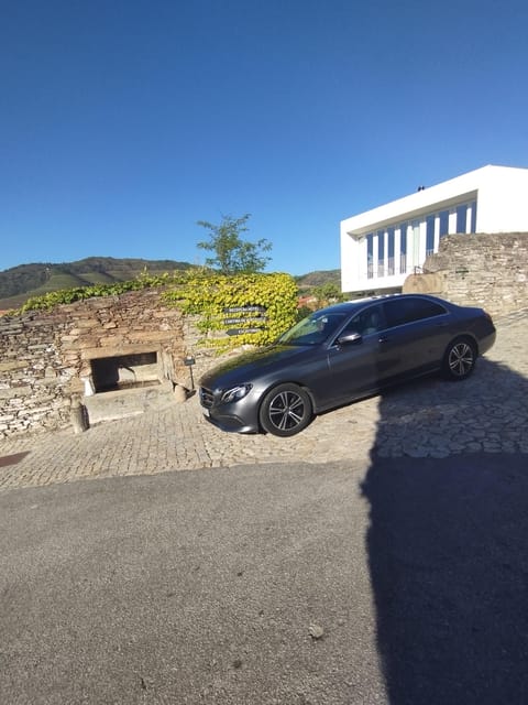 Private Full Day Tour Lisbon/Sintra/Cascais - Who Should Consider This Tour?