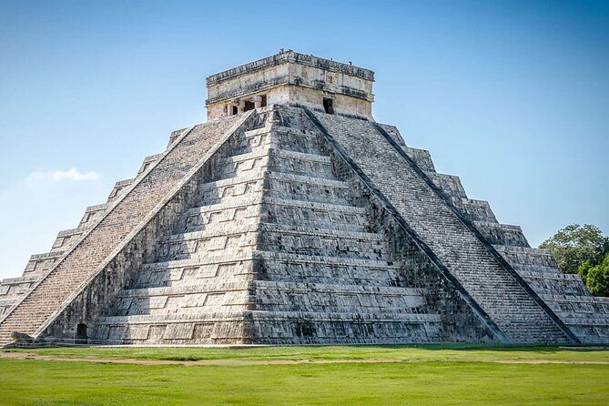 Private Full Day Tour to Chichen Itzá with Cenote and Buffet - Key Points