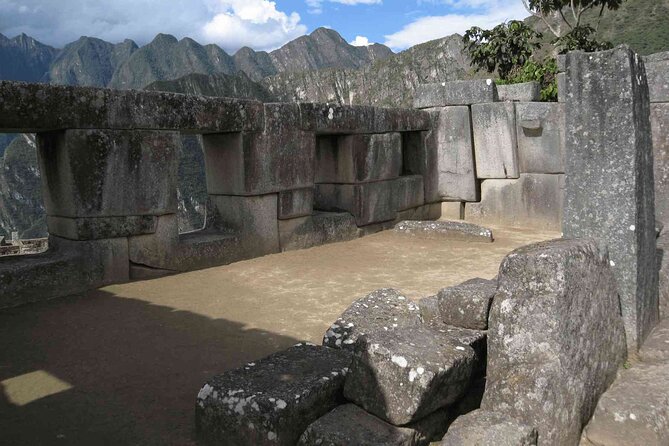 Private Full Day Tour to Machu Picchu - Accessibility and Participation