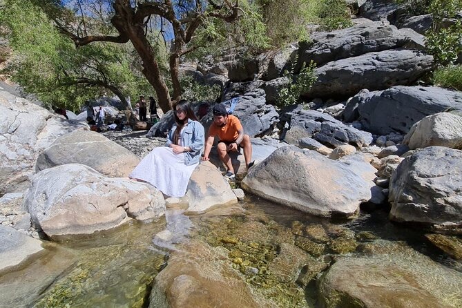 Private Full Day Wadi Dham Tour - Tour Highlights