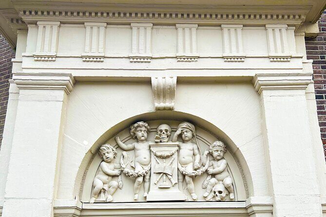 Private Golden Age Architecture Tour, local Dutch guide - Exploring the Charm of Amsterdam’s Golden Age Architecture