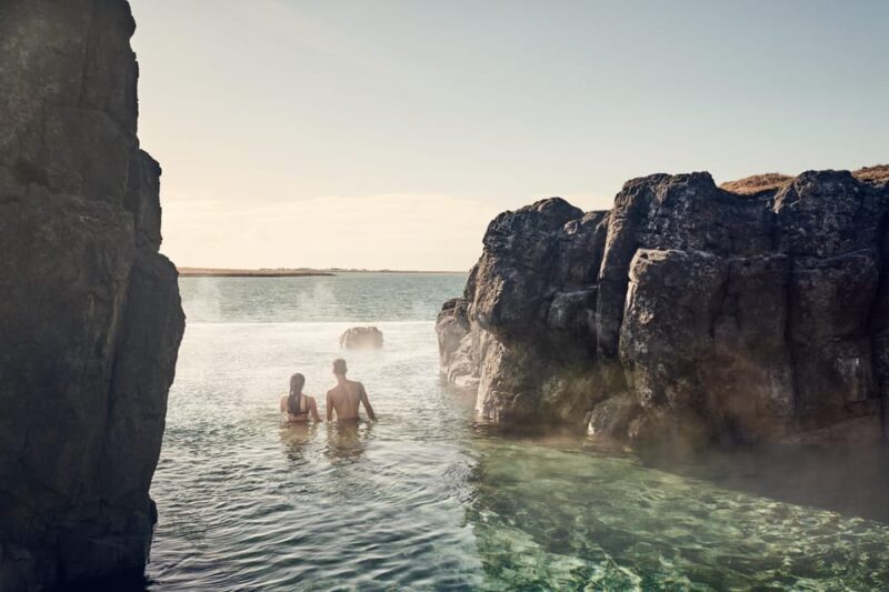 Private Golden Circle and Sky Lagoon Transfer (Up to 8 Pax) - The Itinerary in Detail: What to Expect at Each Stop