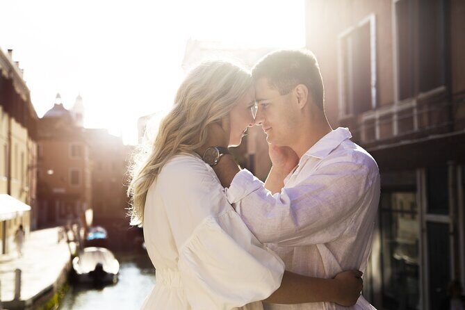 Private Gondola and photoshoot in Secret Venice - Frequently Asked Questions