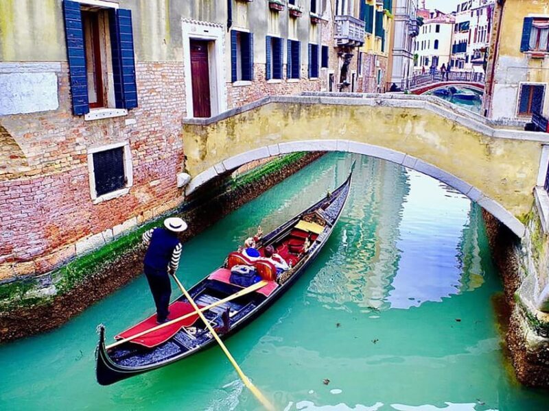 Private Gondola Serenade: Romantic Venice Night - FAQ