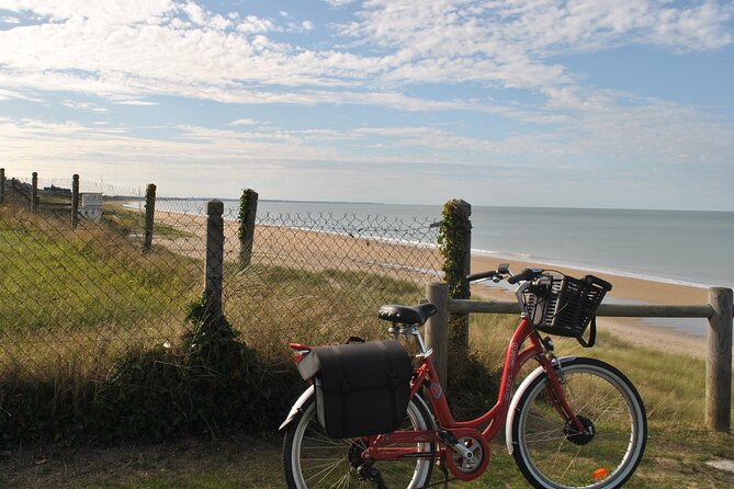 Private Guided Bike Tour of Deauville & Trouville in French - Tour Reviews and Insights