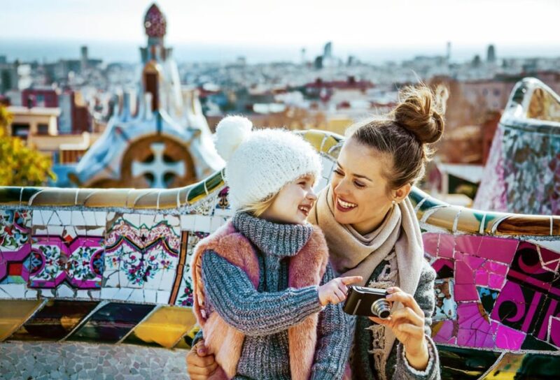 Private Guided Family Walking Tour in Barcelona - Barcelona Cathedral