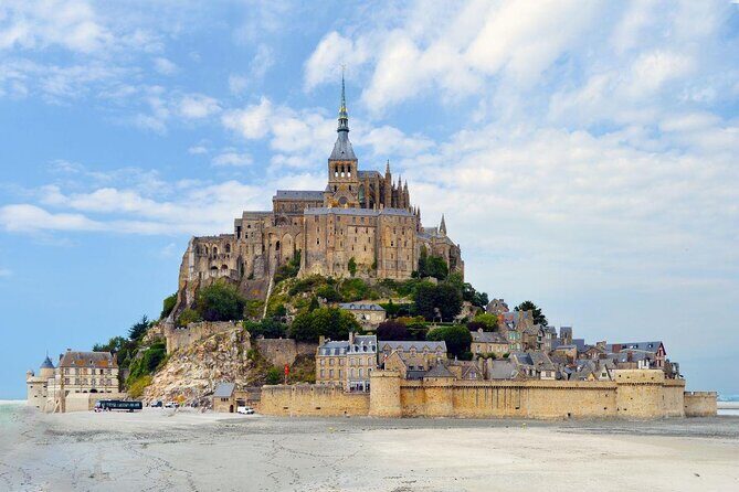 Private Guided Mont Saint Michel & D-day tour from Paris - An In-Depth Look at the Tour