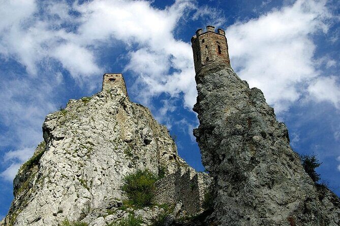 Private Guided Tour from Vienna to Bratislava and Devin Castle - FAQ