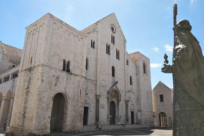 Private Guided Tour in Bari: Capital of Stories and Traditions - Stroll Through Picturesque Old Town