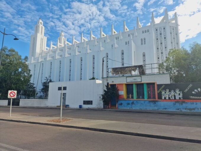 Private Guided Tour of Casablanca, Ticket Included. - Explore the Habous District