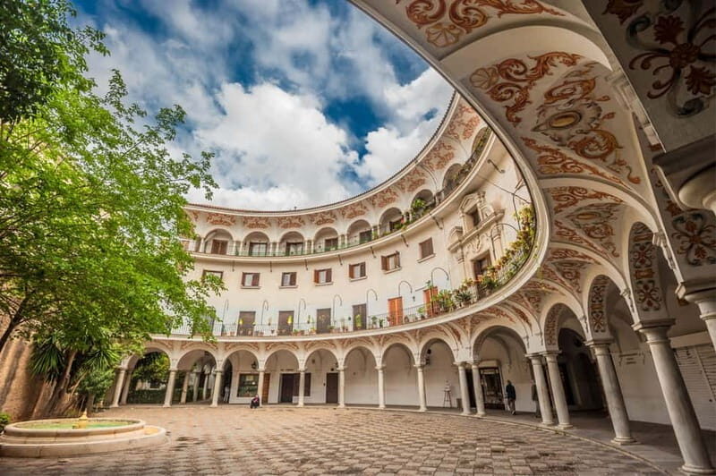 Private Guided Tour of Complete Seville and Jewish Quarter - Navigating the Visit: Practicalities and Value
