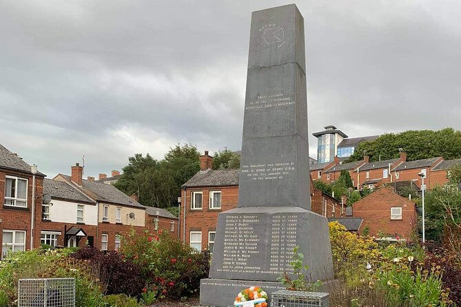 Private Guided Walking Tour in Derry City - Logistics Details