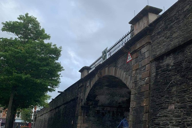 Private Guided Walking Tour in Derry City - Cancellation Policy