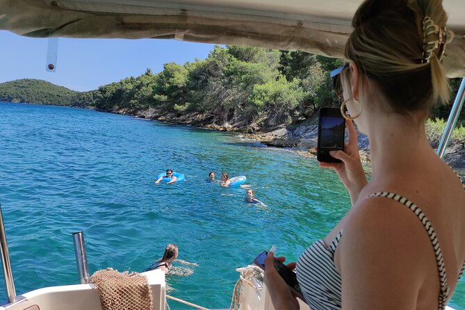 Private Half-Day Boat Tour to Nearby Islands in Zadar With Drinks - Inclusions
