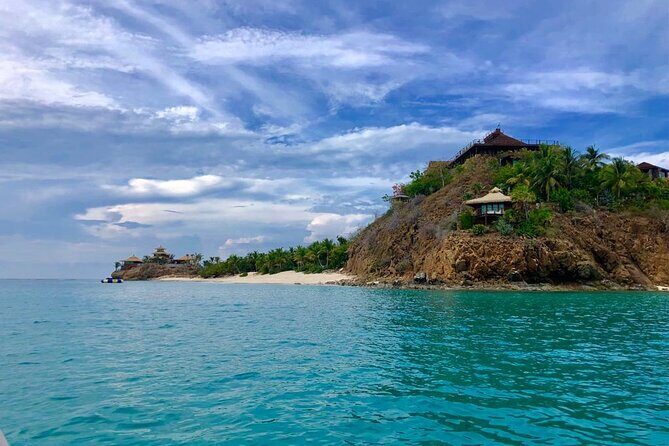 Private Half-Day Catamaran Cruise, Turks and Caicos Islands - The Crew and Customer Service