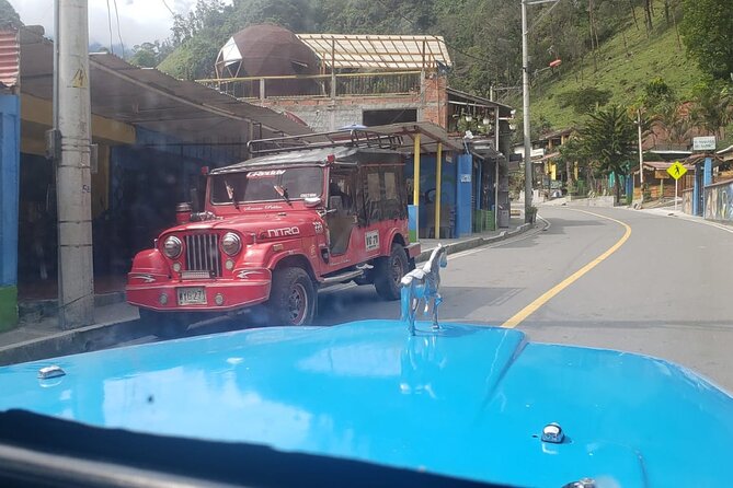 Private Half-DAY Tour Combeima Canyon Hike - Meeting and Pickup