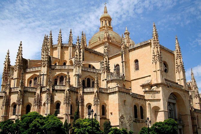 Private Half-Day Trip From Madrid to Segovia - An In-Depth Look at the Tour Itinerary