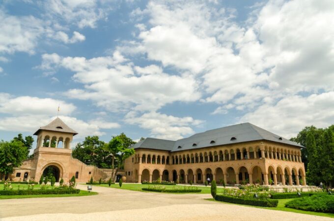 Private Half Day Trip to Snagov Monastery & Mogosoaia - Booking Information and Policies