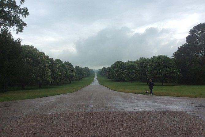 Private Half-Day Windsor Castle, Park and Old Town Tour From London - Round-Trip Transport From London