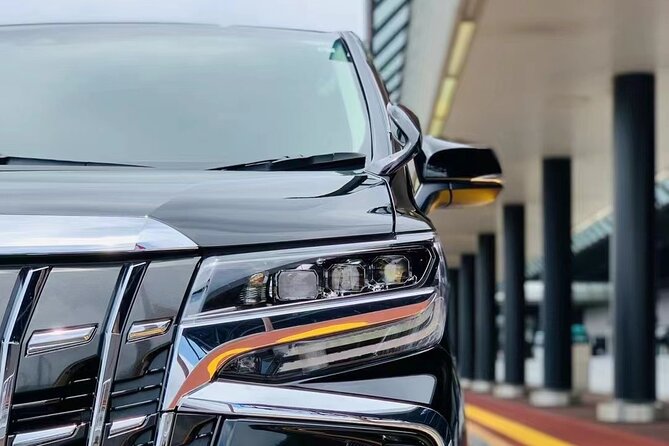 Private Haneda Airport (HND) to Central Tokyo City Transfer - Vehicle Comforts and Amenities