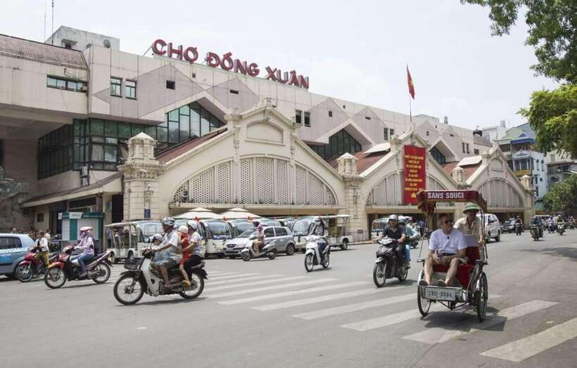Private Hanoi Walking Tour With Visit Train Street - Key Points