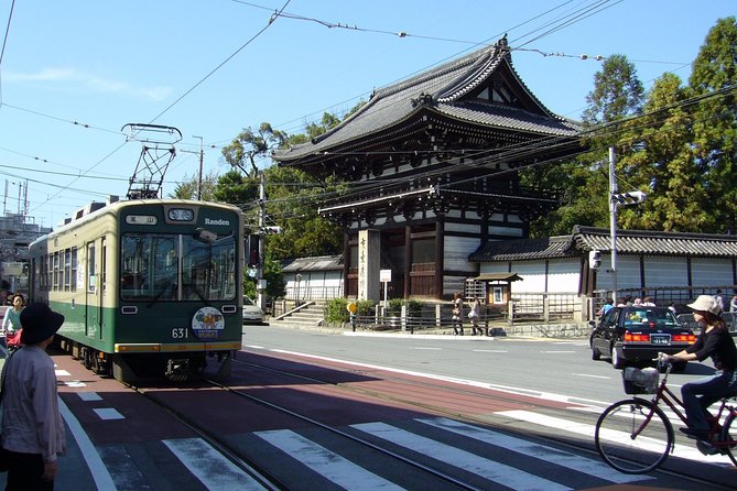 Private Highlights of Kyoto Tour - Climb Fushimi Inari Shrine