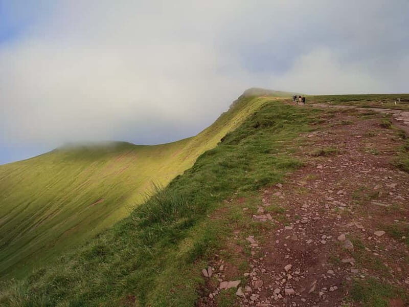 Private Hike: Pen y Fan Guided Sunset Hike Brecon Beacons - Authentic Welsh Landscapes and Cultural Insights  