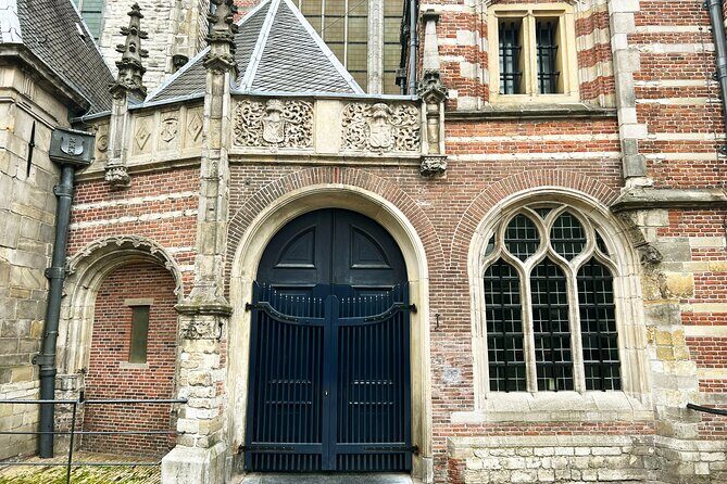 Private Historical Highlights Walking Tour, local Dutch guide - A Deep Dive into the Experience